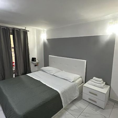 Gradoniroom26 Neapol Exteriér fotografie